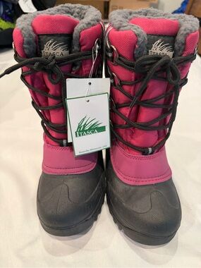 Itasca Snow Kicker Kids Snow Boots Size 1 Berry Pink Gray NWT Winter Insulated